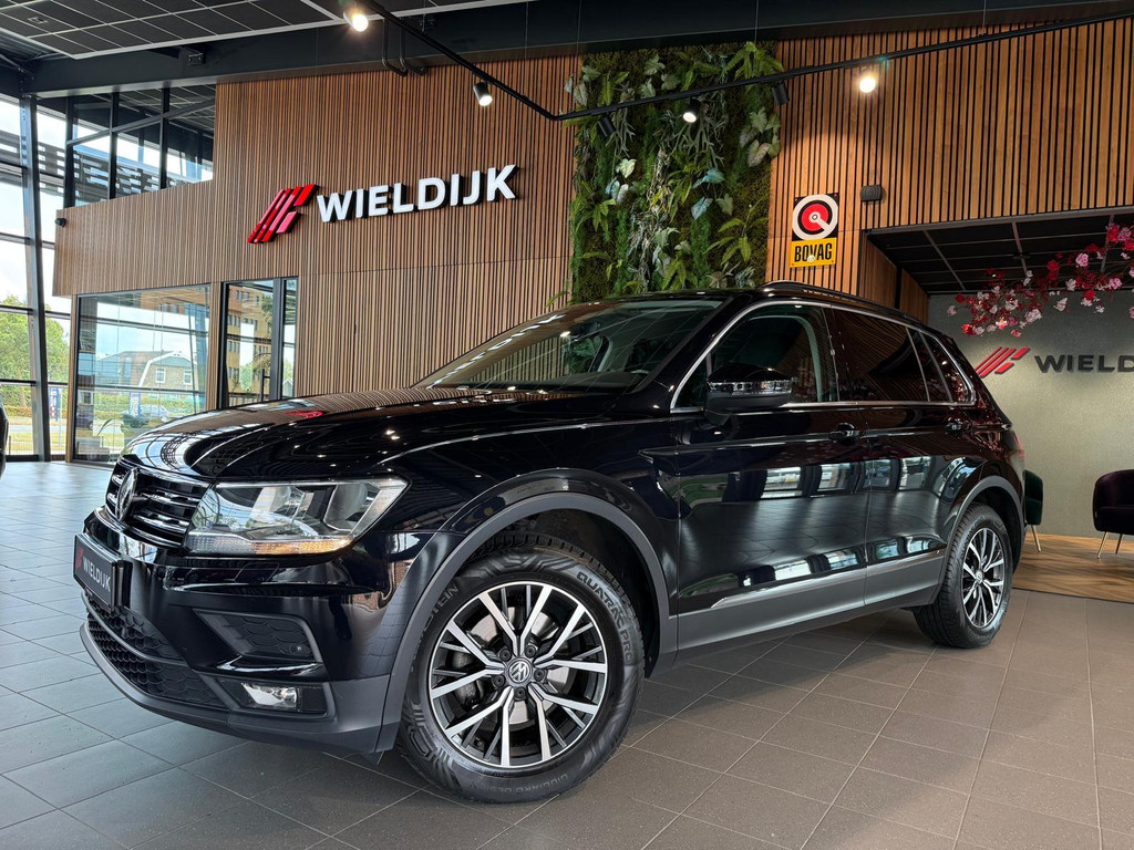 Volkswagen Tiguan 1