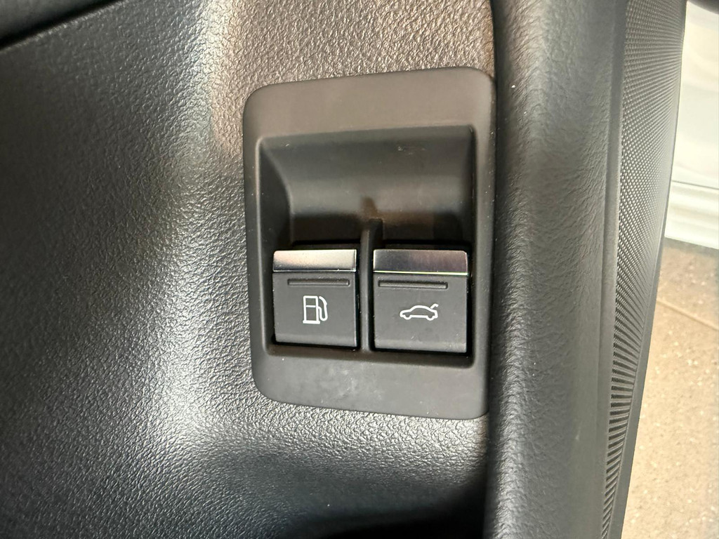 Audi A6 1