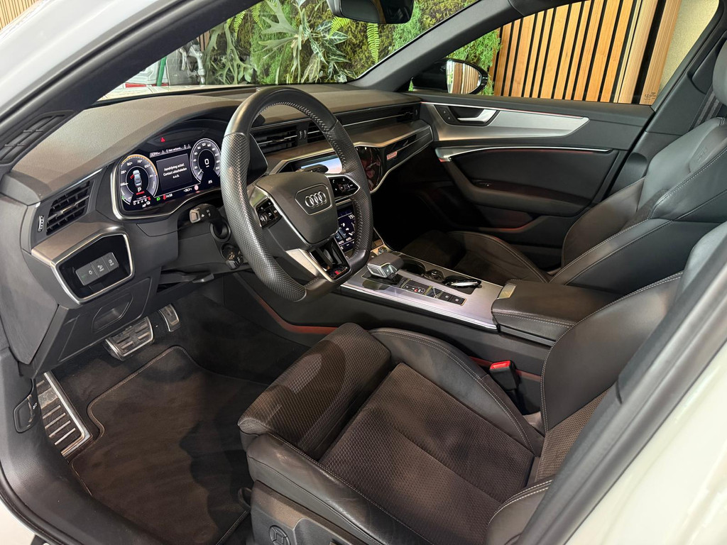 Audi A6 1