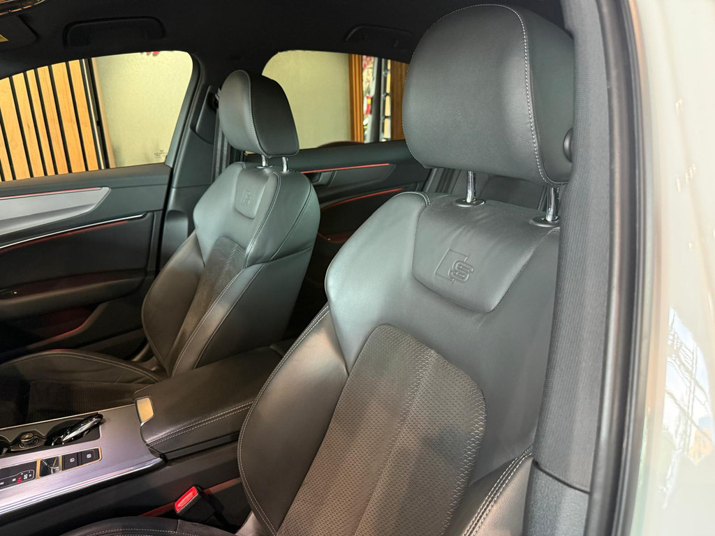 Audi A6 1