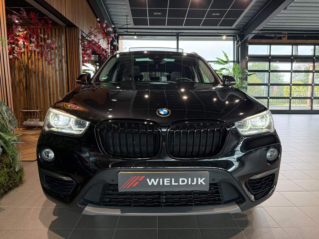 BMW X1 1