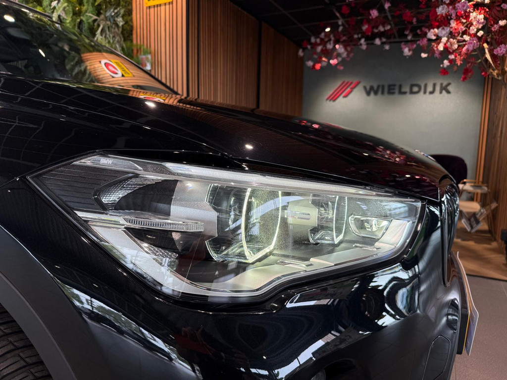 BMW X1 1
