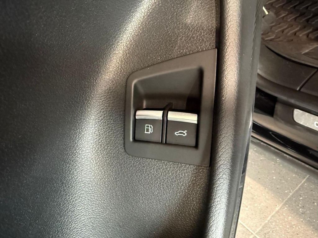 Audi Q8 1