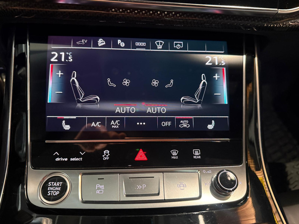 Audi Q8 1