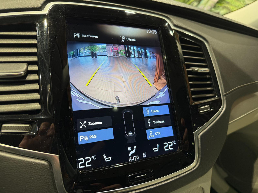 Volvo XC90 1