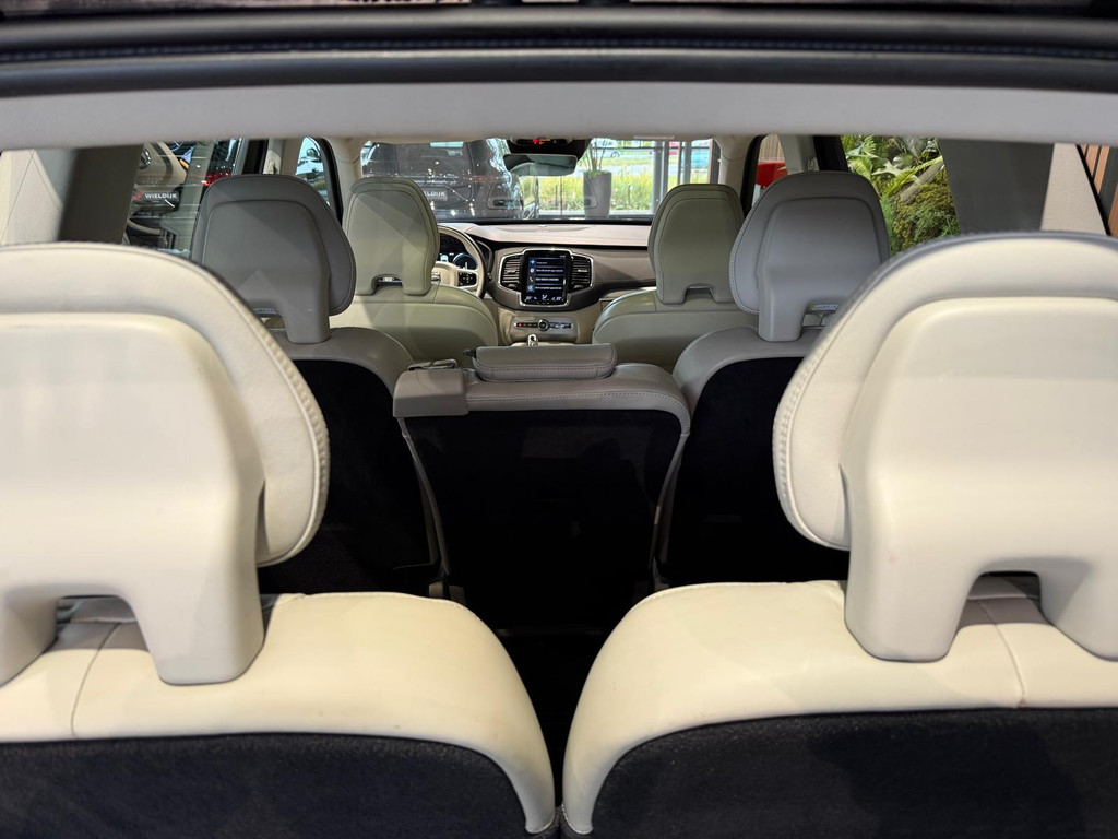 Volvo XC90 1