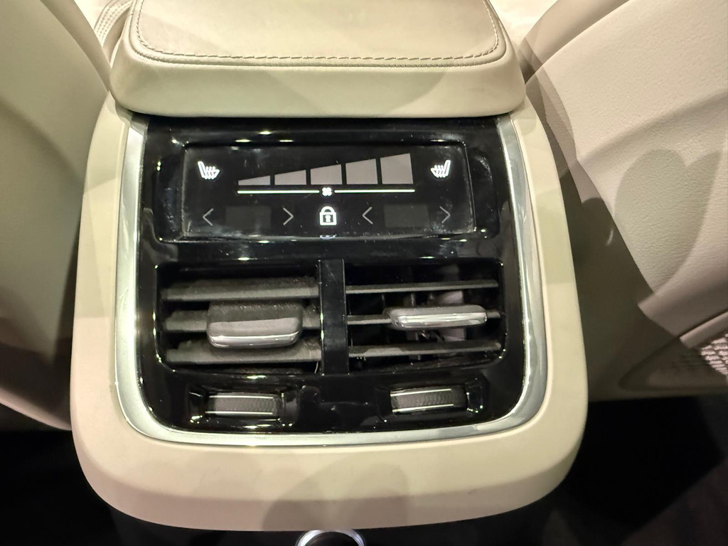 Volvo XC90 1