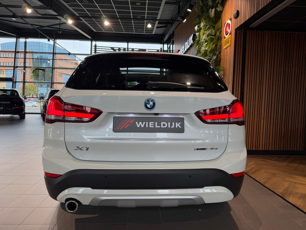 BMW X1 1
