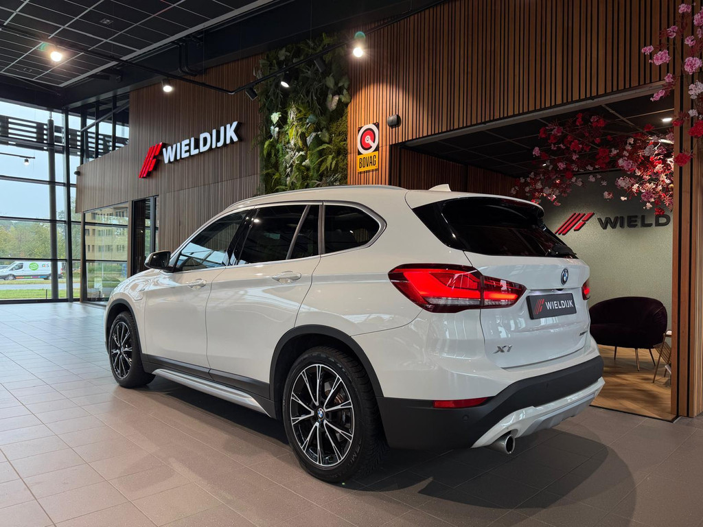 BMW X1 1