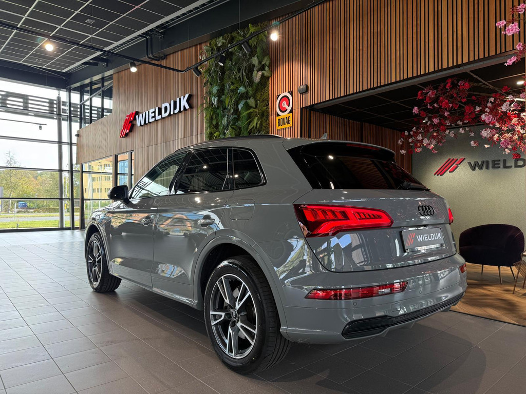 Audi Q5 1