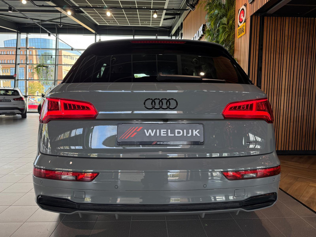 Audi Q5 1